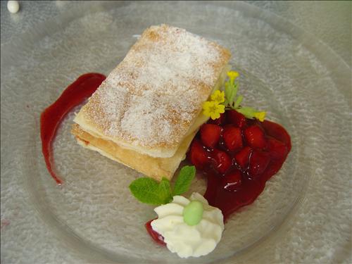 La Dent-du-midi & Restaurant होटल